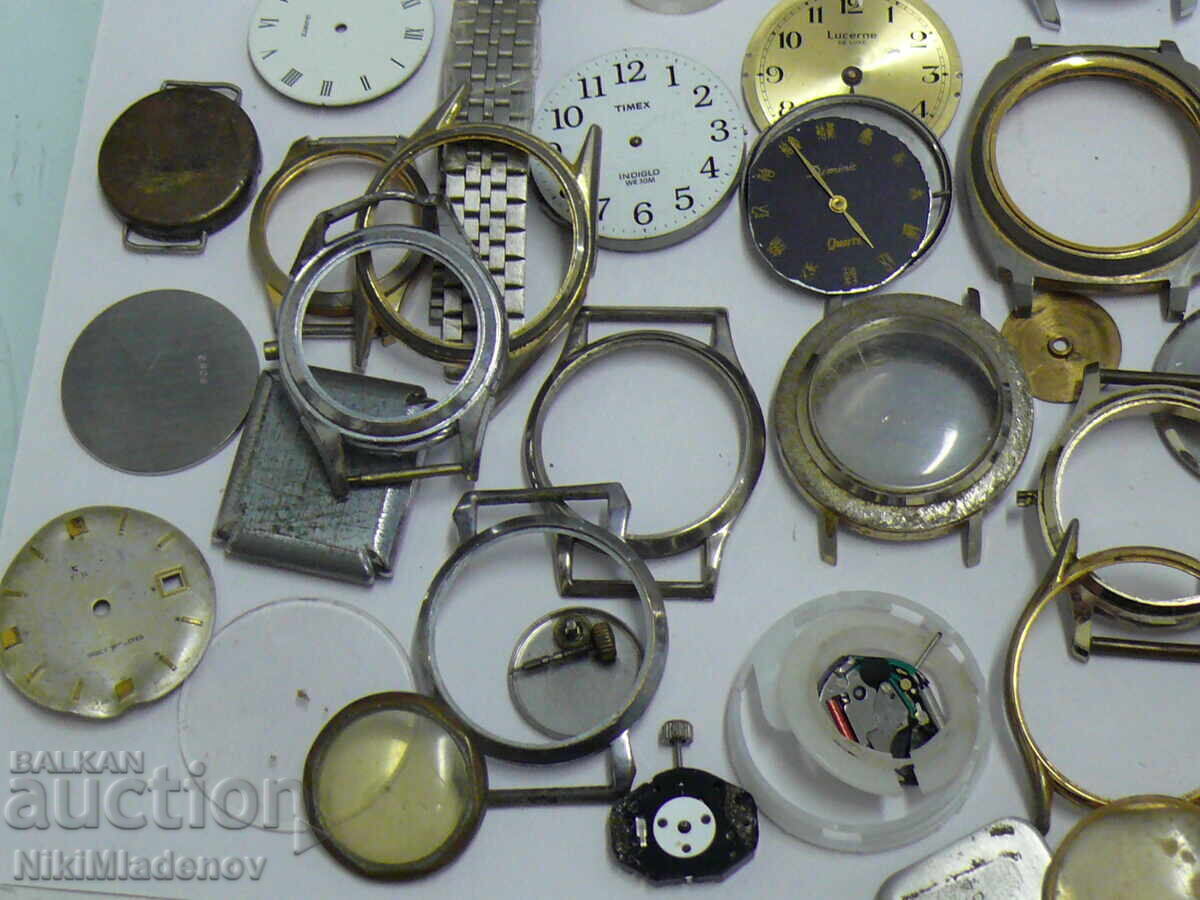 Παρτίδα παλιά κουτιά για χειροποίητα ρολόγια με τιμή 9.99 BGN | € 5.11