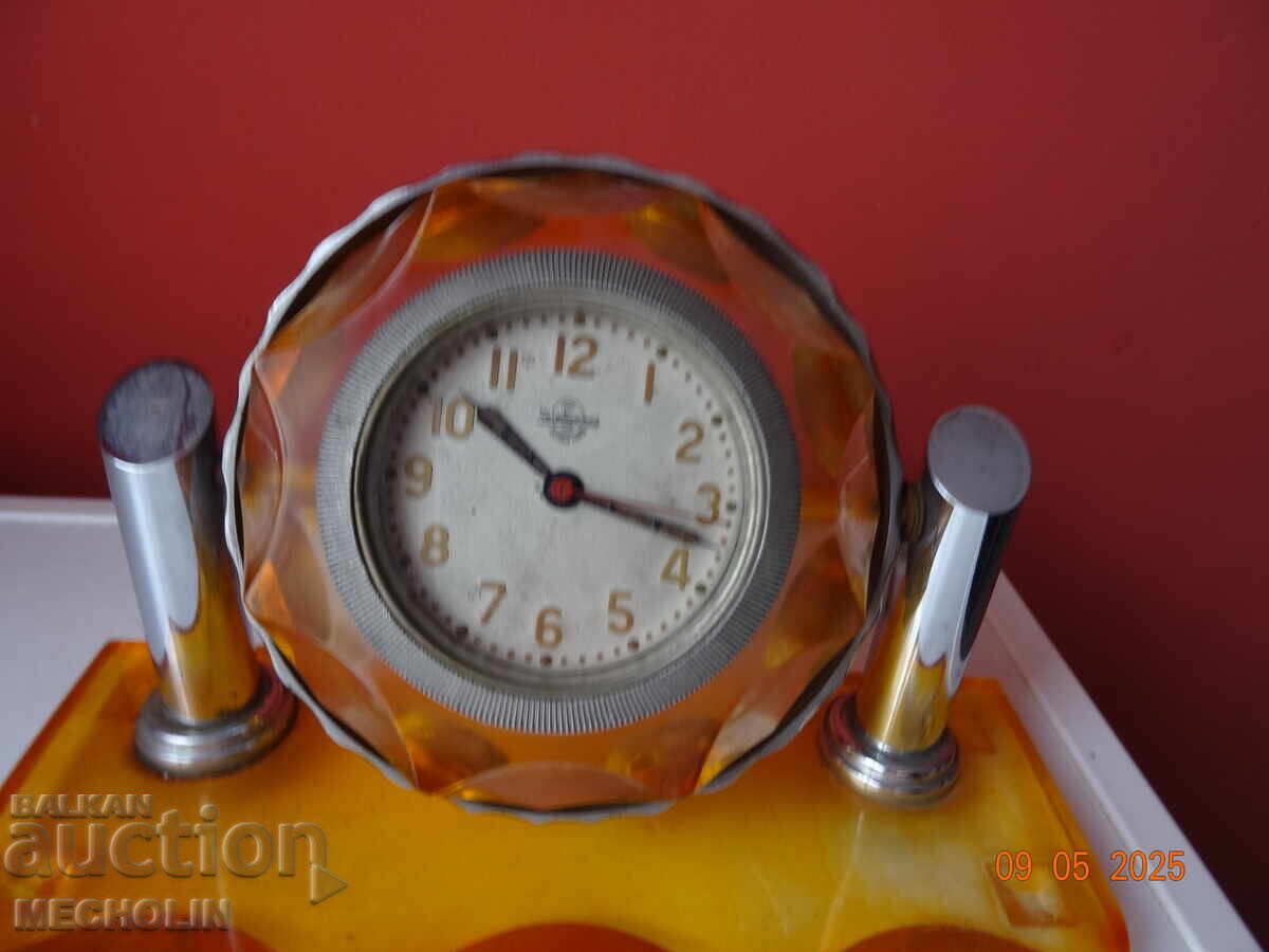 Collector's Desk Russian Chelyabinsk Clock with price 111.00 BGN | € 56.75