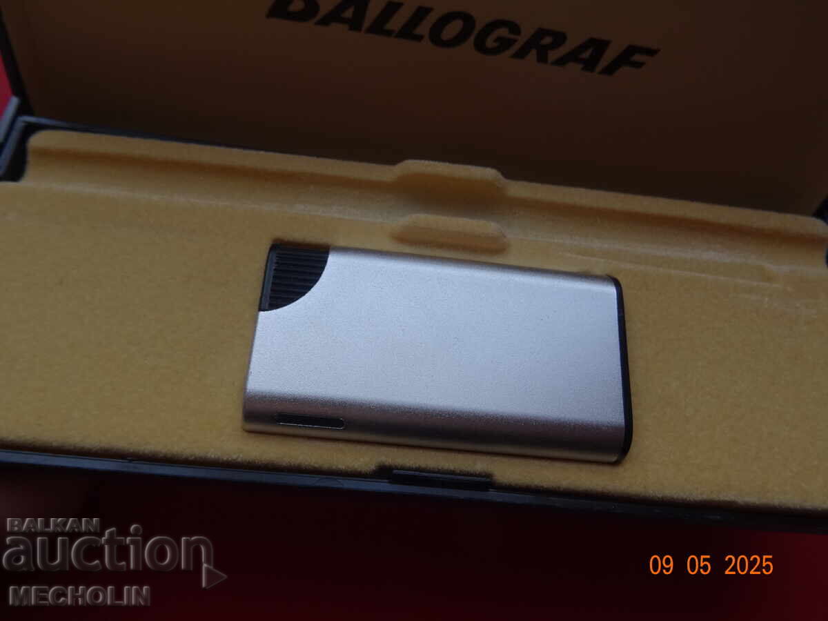 Auction  Collector's VVA BALLOGRAF Lighter