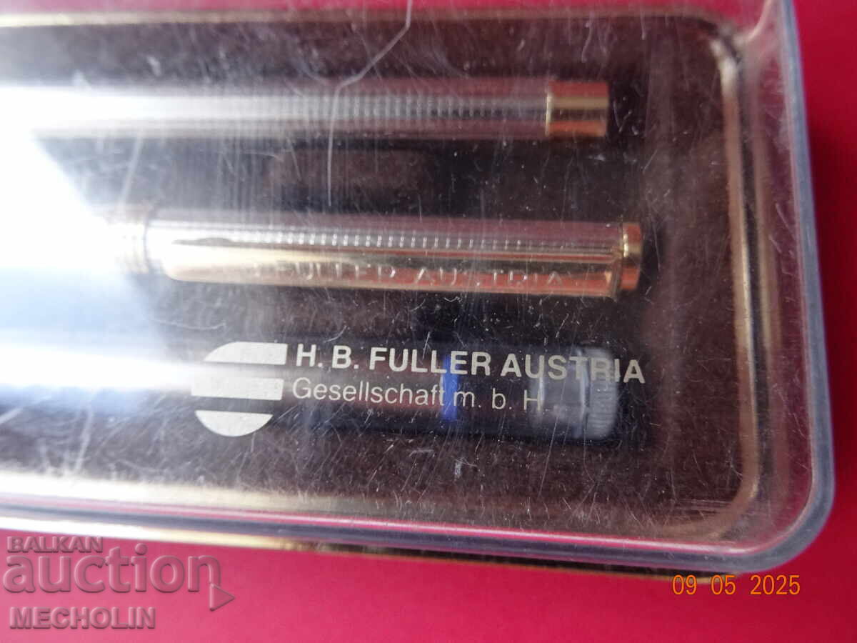 LOT PENSĂ COLECȚIONAR H.B. FULLER cu preț 30.00 BGN | € 15.34 LOT PENSĂ COLECȚIONAR H.B. FULLER cu preț 30.00 BGN | € 15.34