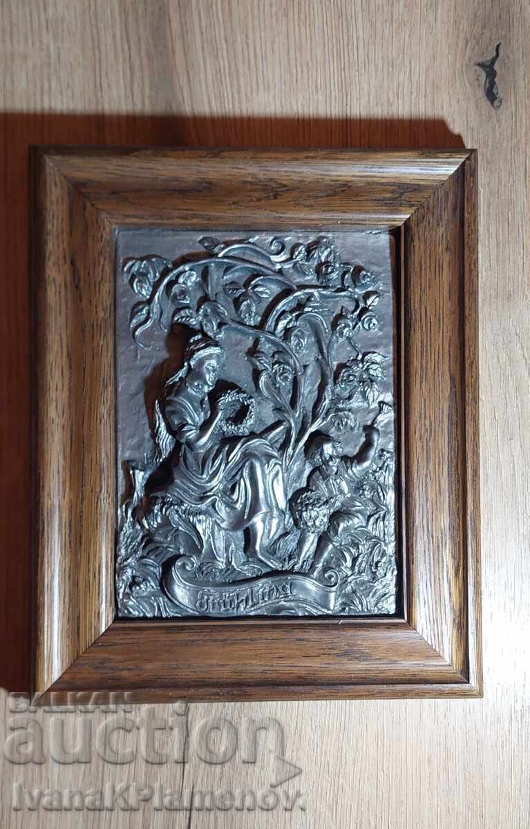 Auction Metal panoramic frame, solid wood for connoisseurs Auction Metal panoramic frame, solid wood for connoisseurs