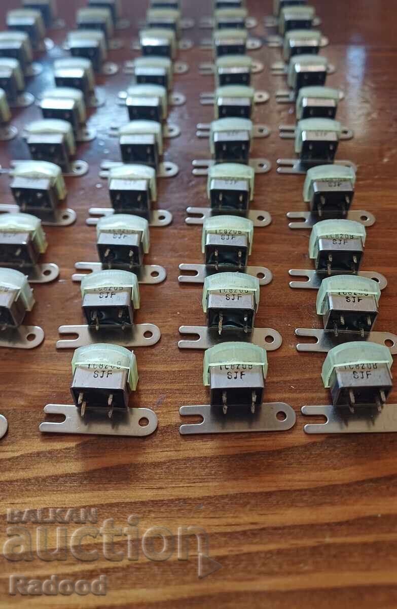 Auction Cassette Player Heads from the 90s Auction Cassette Player Heads from the 90s