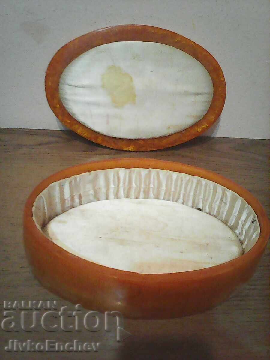 Стара кутия за бижута Стара кутия за бижута