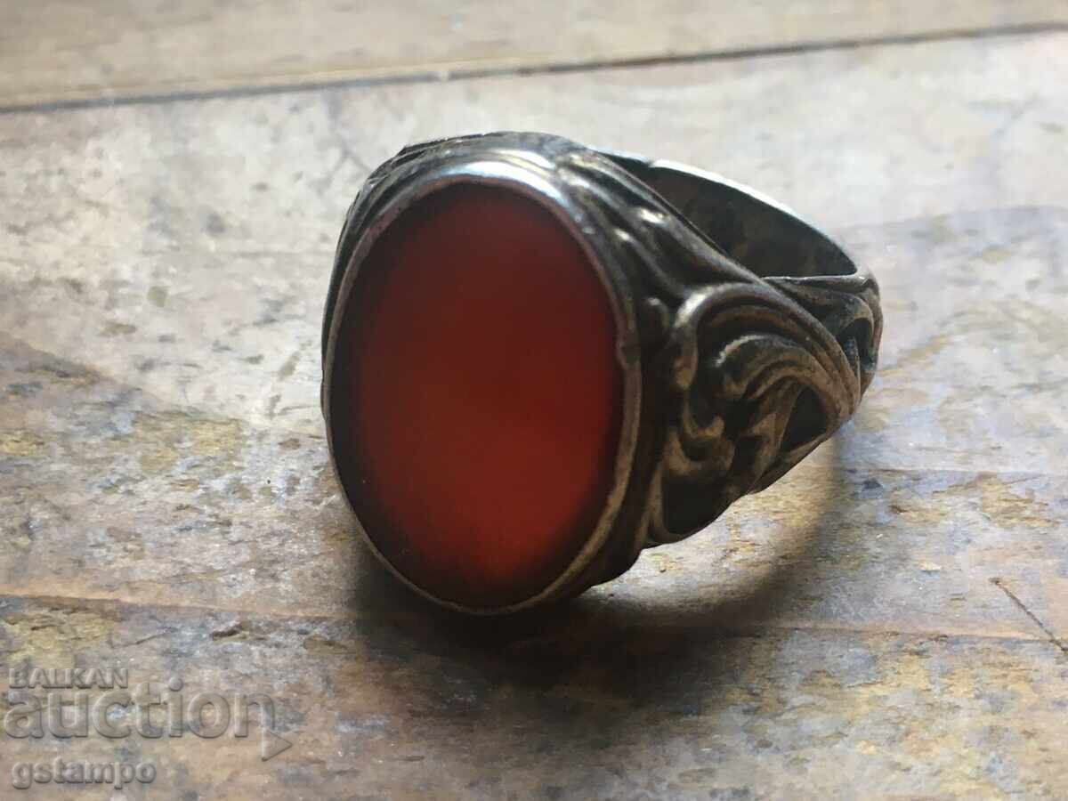 Inel Vechi de Argint / Carneol