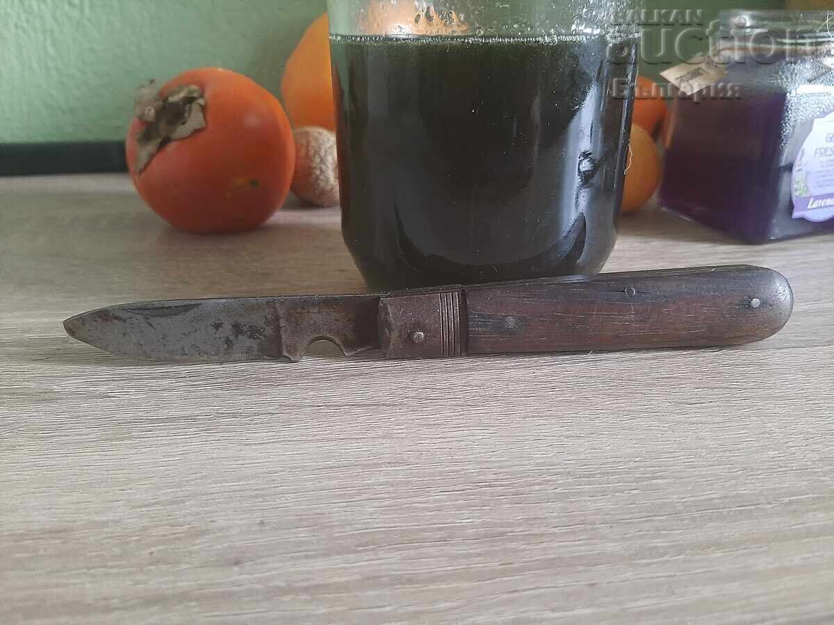 Παλιό τσεπάκι μαχαιράκι, σουγιάς, μαχαίρι Παλιό τσεπάκι μαχαιράκι, σουγιάς, μαχαίρι