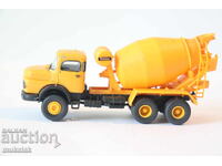 Kibri H0 1/87 Truck Mercedes Benz Concrete Mixer Model Car