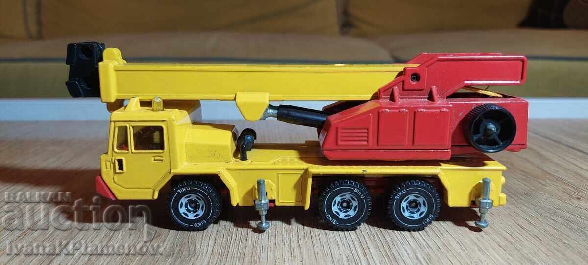 Cărucior metalic SIKU Germania pentru colecționari