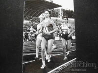 Василена Амзина - 1500 метра