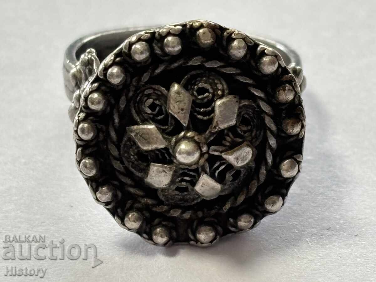 Inel argint, renaștere bulgară cu preț € 30.00 | 58.67 BGN