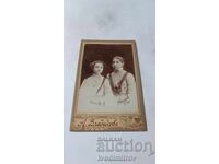 Снимка Две млади момичета 1904 Картон
