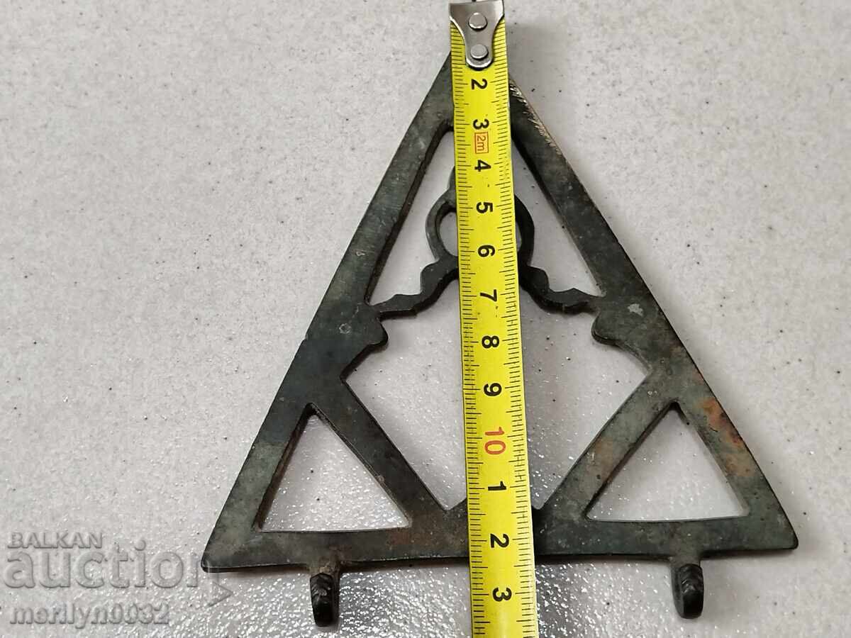 Instrument otoman cu plumb nivel din bronz REDKAZ cu preț 187.00 BGN | € 95.61