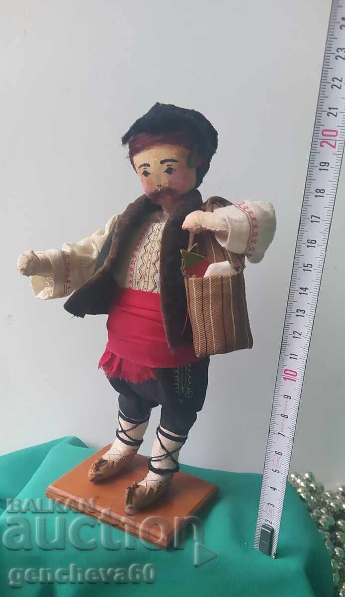 Auction  Bay Ganyo - Old Ethnographic Doll
