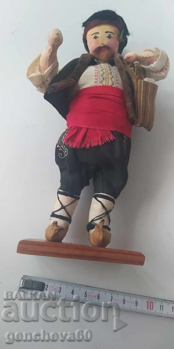 Delivery of Bay Ganyo - Old Ethnographic Doll