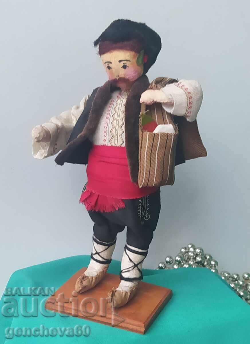 Bay Ganyo - Old Ethnographic Doll