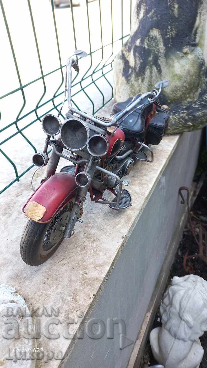 Аукцион МЕТАЛЕН МОТОР МОДЕЛ МАКЕТ ИГРАЧКА УНИКАТ Аукцион МЕТАЛЕН МОТОР МОДЕЛ МАКЕТ ИГРАЧКА УНИКАТ