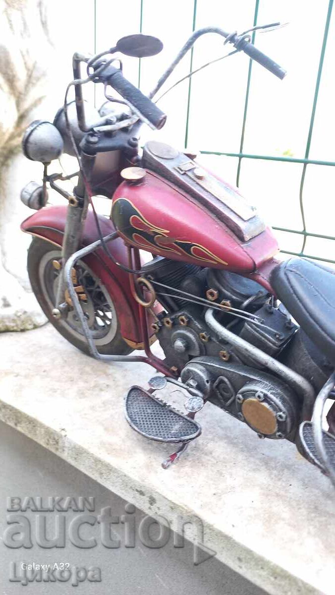 Доставка на МЕТАЛЕН МОТОР МОДЕЛ МАКЕТ ИГРАЧКА УНИКАТ Доставка на МЕТАЛЕН МОТОР МОДЕЛ МАКЕТ ИГРАЧКА УНИКАТ