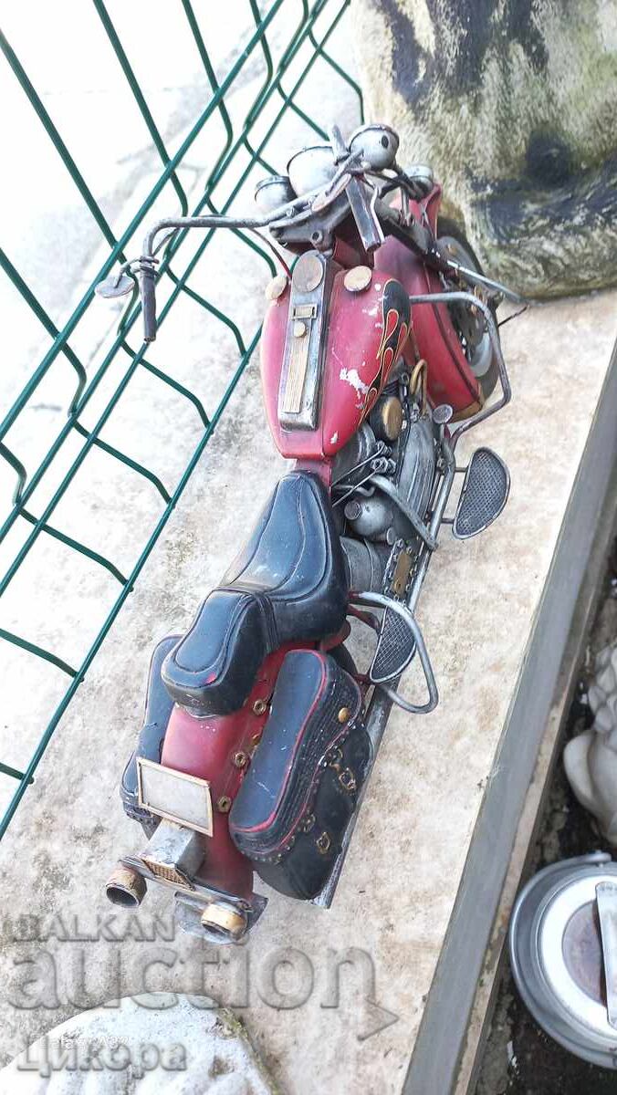 МЕТАЛЕН МОТОР МОДЕЛ МАКЕТ ИГРАЧКА УНИКАТ - 7 МЕТАЛЕН МОТОР МОДЕЛ МАКЕТ ИГРАЧКА УНИКАТ - 7