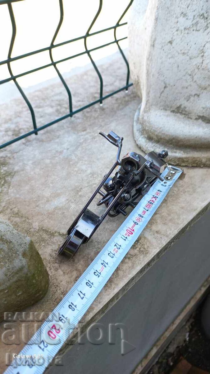 Доставка на МЕТАЛЕН МОТОР МОДЕЛ МАКЕТ ИГРАЧКА УНИКАТ Доставка на МЕТАЛЕН МОТОР МОДЕЛ МАКЕТ ИГРАЧКА УНИКАТ