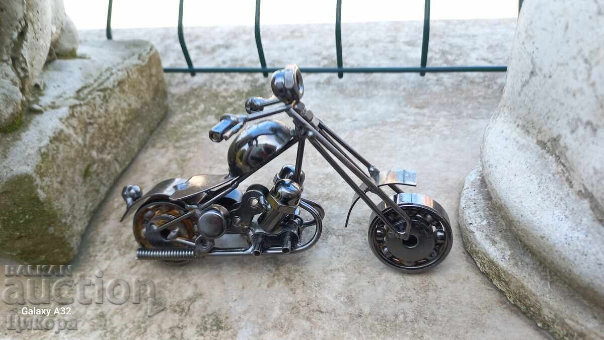 МЕТАЛЕН МОТОР МОДЕЛ МАКЕТ ИГРАЧКА УНИКАТ МЕТАЛЕН МОТОР МОДЕЛ МАКЕТ ИГРАЧКА УНИКАТ