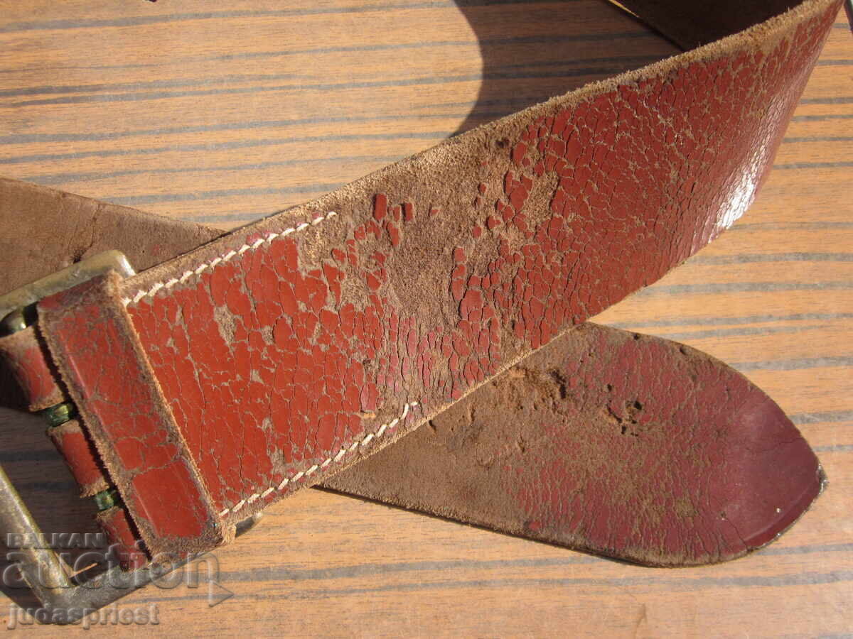 Παράδοση ΒΣΒ Βασίλειο Βουλγαρίας στρατιωτικός αξιωματικός δερμάτινη πολεμική ζώνη Παράδοση ΒΣΒ Βασίλειο Βουλγαρίας στρατιωτικός αξιωματικός δερμάτινη πολεμική ζώνη