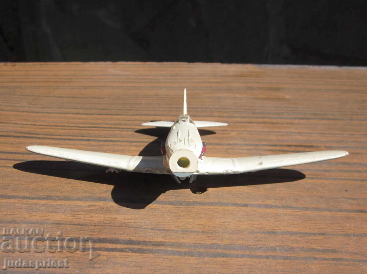 Παλιό παιχνίδι μοντέλο ρωσικού στρατιωτικού αεροπλάνου Β' Παγκοσμίου Πολέμου - 5 Παλιό παιχνίδι μοντέλο ρωσικού στρατιωτικού αεροπλάνου Β' Παγκοσμίου Πολέμου - 5