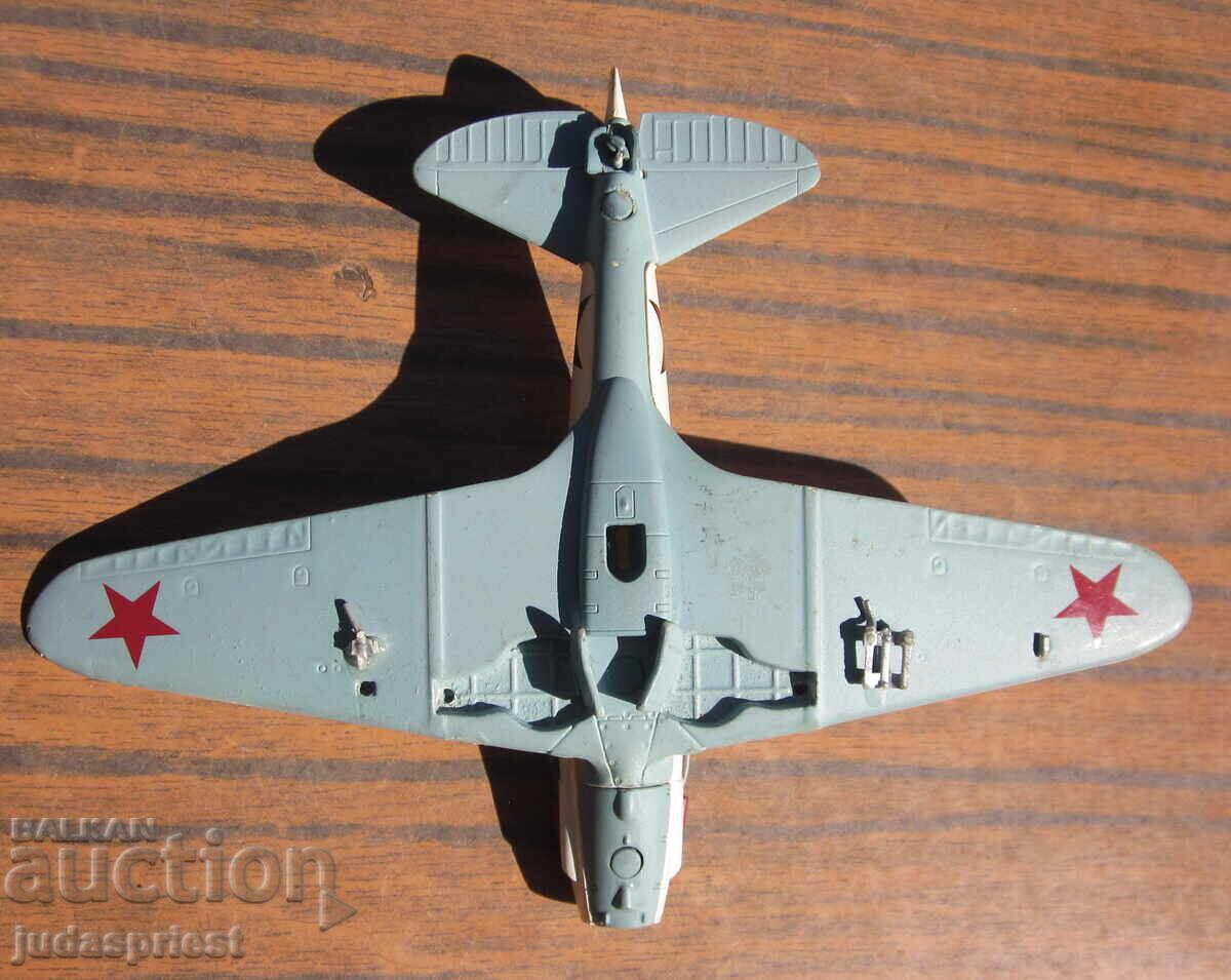 Παλιό παιχνίδι μοντέλο ρωσικού στρατιωτικού αεροπλάνου Β' Παγκοσμίου Πολέμου - 6 Παλιό παιχνίδι μοντέλο ρωσικού στρατιωτικού αεροπλάνου Β' Παγκοσμίου Πολέμου - 6