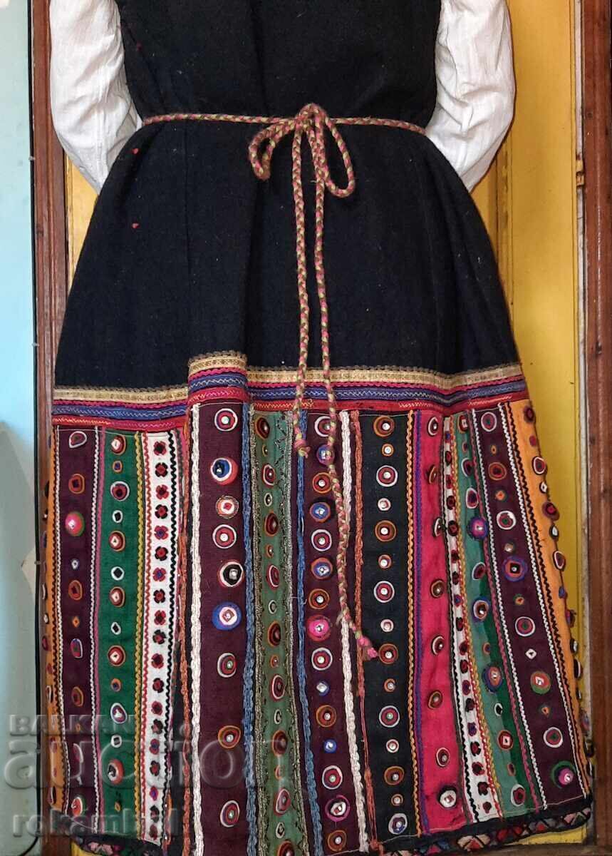 Livrarea Costum trac autentic