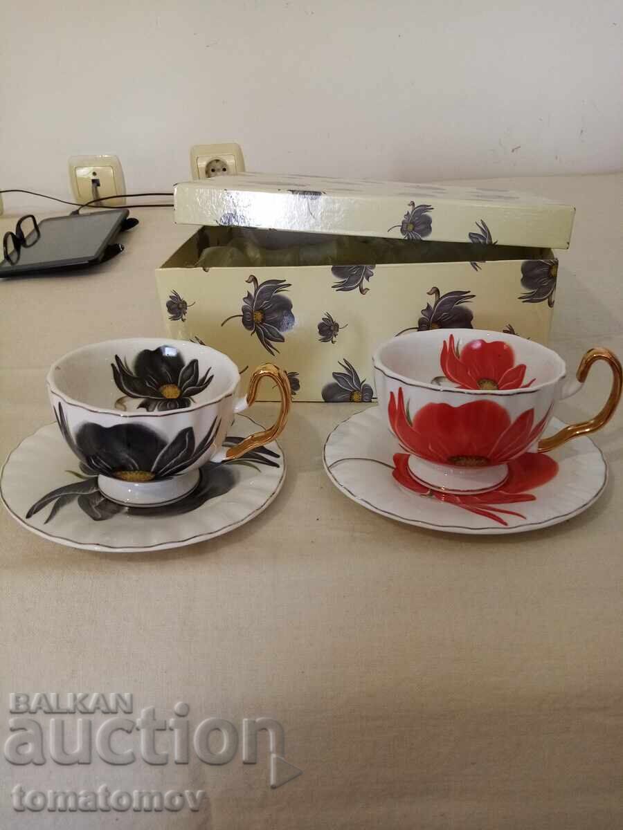 Σερβίτσιο καφέ/τσάι για δύο καινούργιο! με τιμή 30.00 BGN | € 15.34