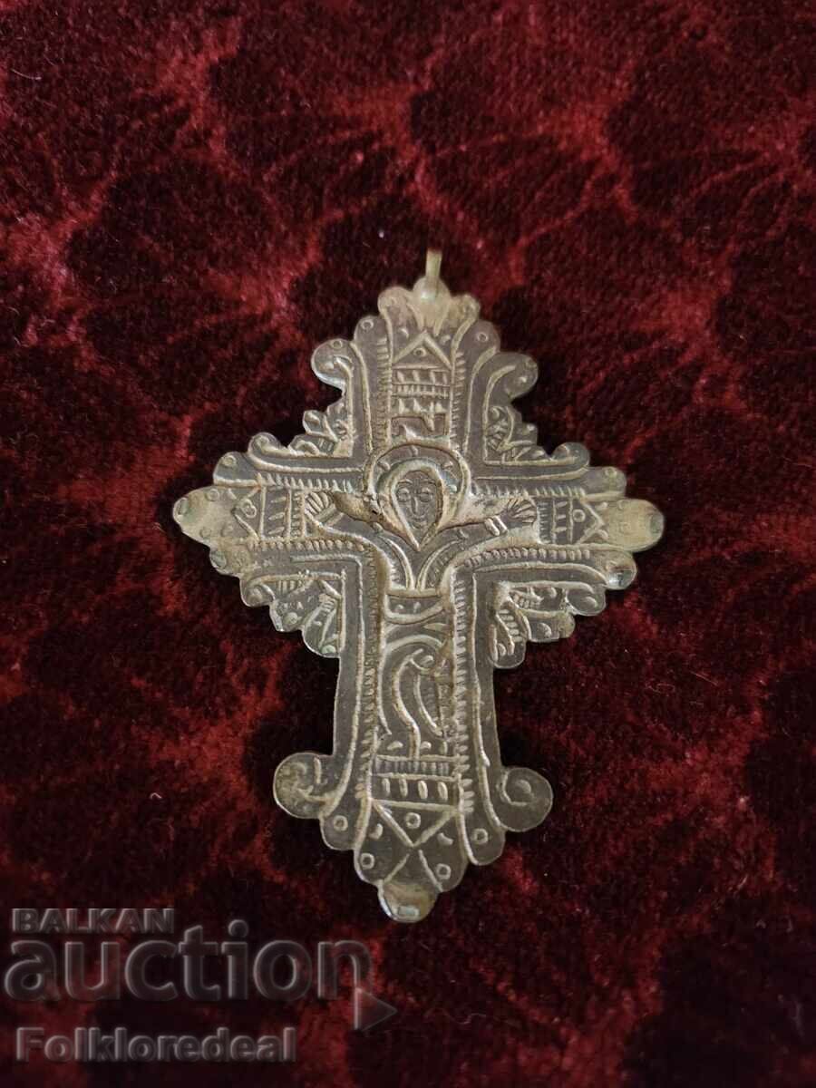 Srebren rachno izraboten krst za nosii od Bitolsko pole