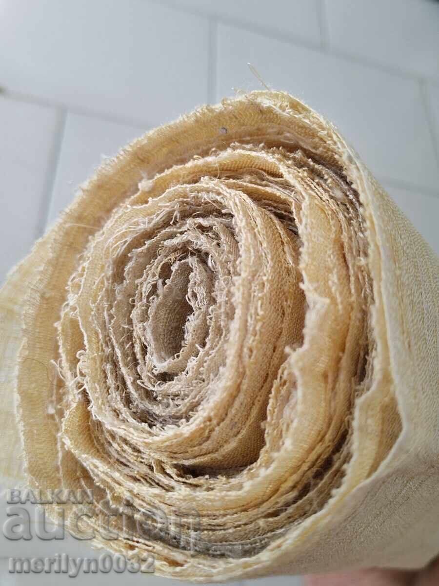Παράδοση Πλατίνενιο ρολό χειροποίητου υφαντού υφάσματος λινό 11.2/0,5 μέτρα