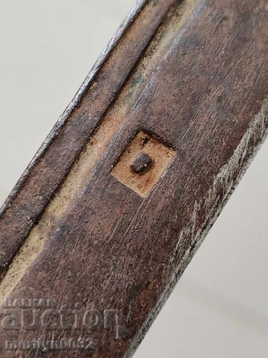 Παλιό μαχαίρι Γκάμπροβο με σφραγίδα