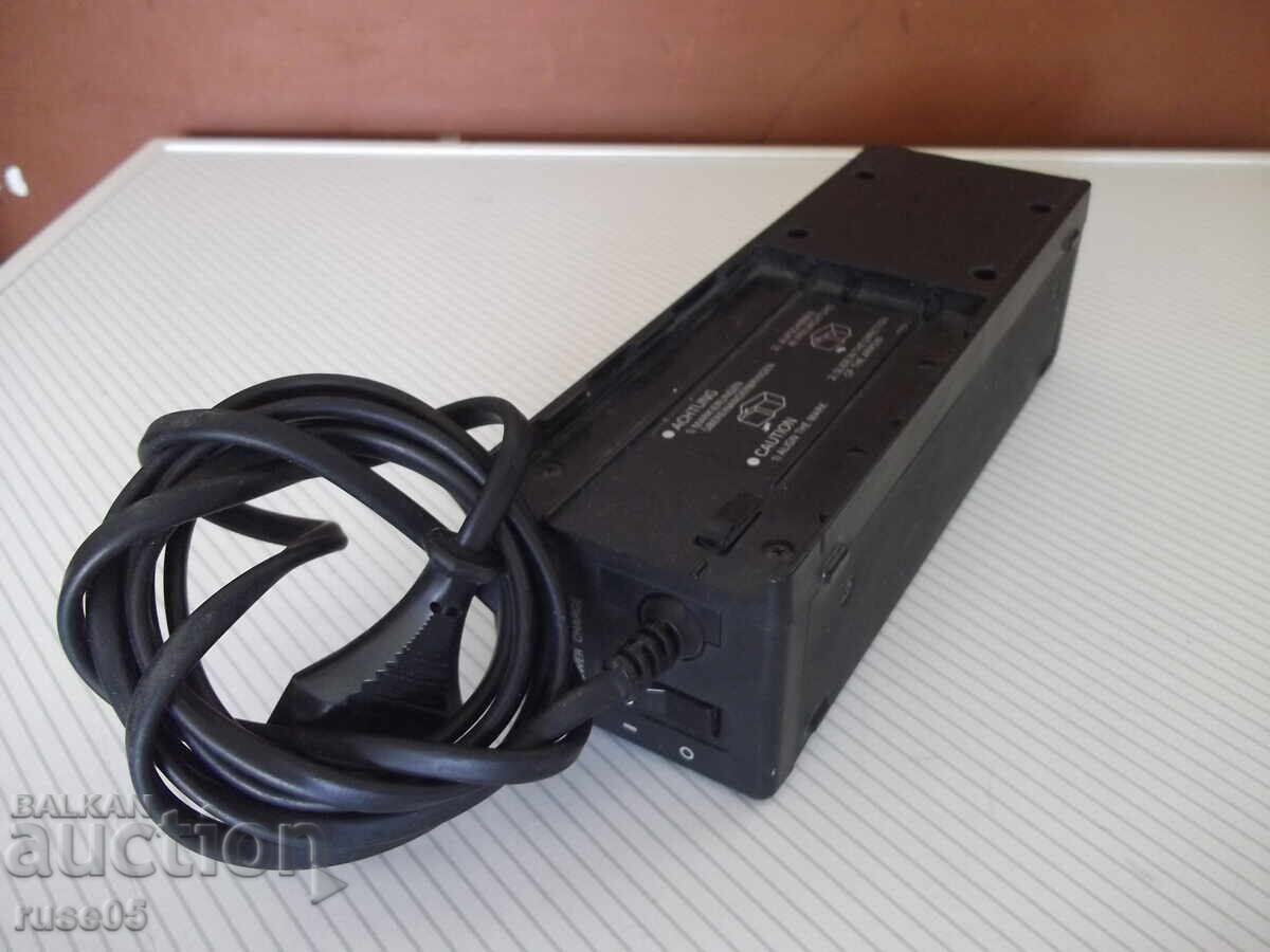 Charger "GRUNDIG - NA50" Charger "GRUNDIG - NA50"