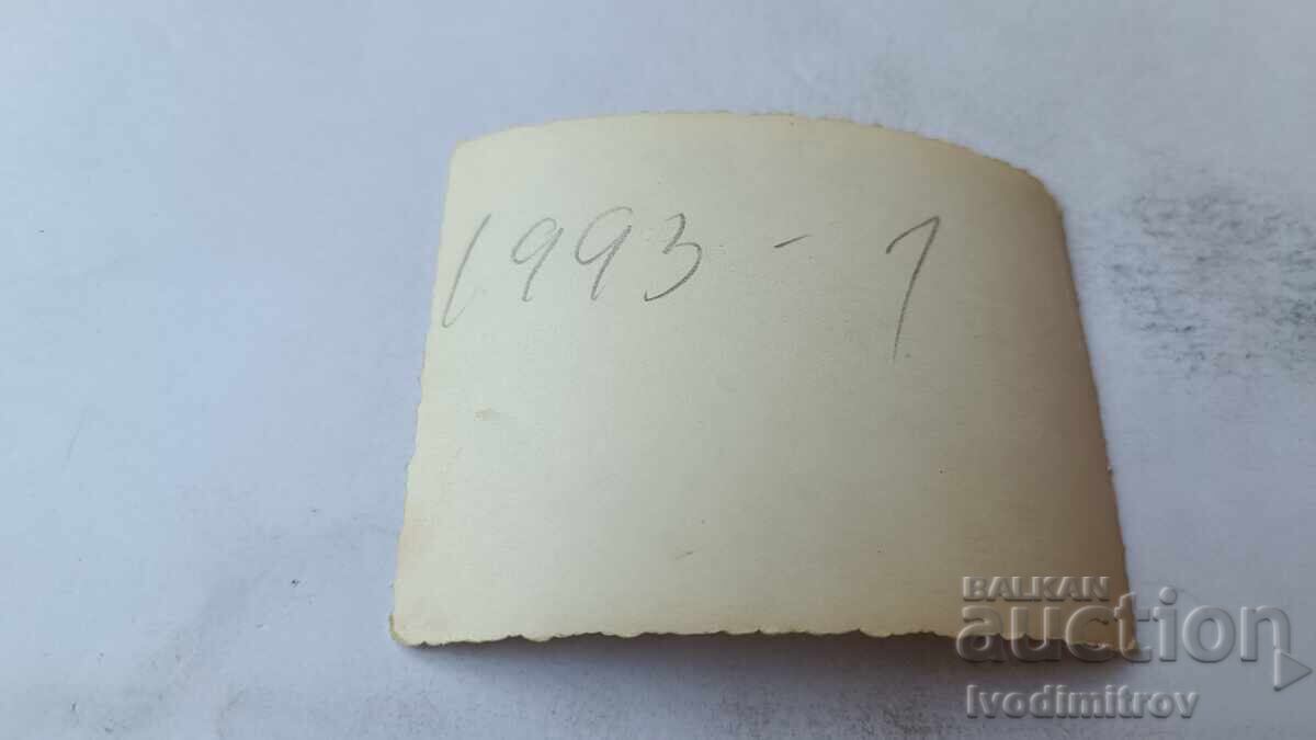 Снимка Мъж и жена на плажа с цена 1.65 лв. | € 0.84