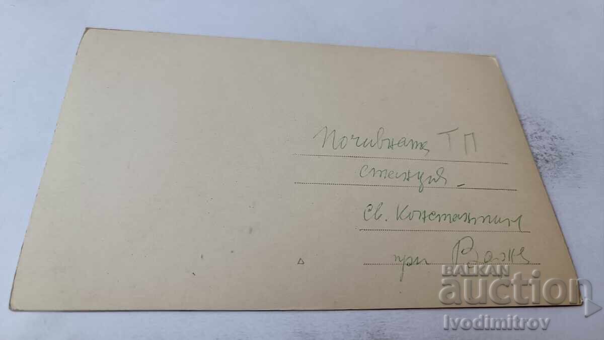 Снимка Св. Константинъ Млади момичета на скали покрай морето с цена 2.85 лв. | € 1.46