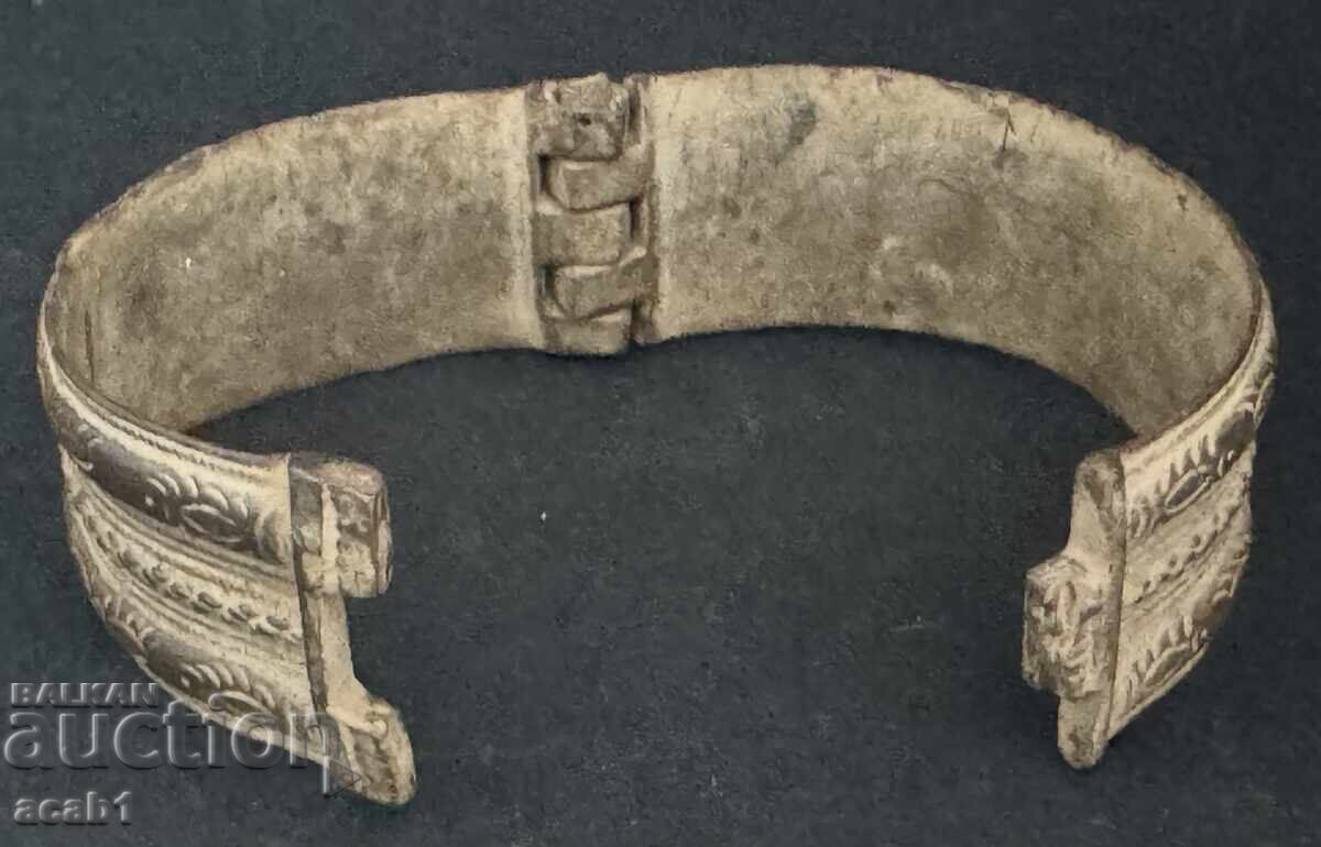 Auction  Old Revivalist Women's Bracelet