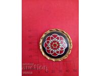 Antique Bavarian Brooch, Porcelain