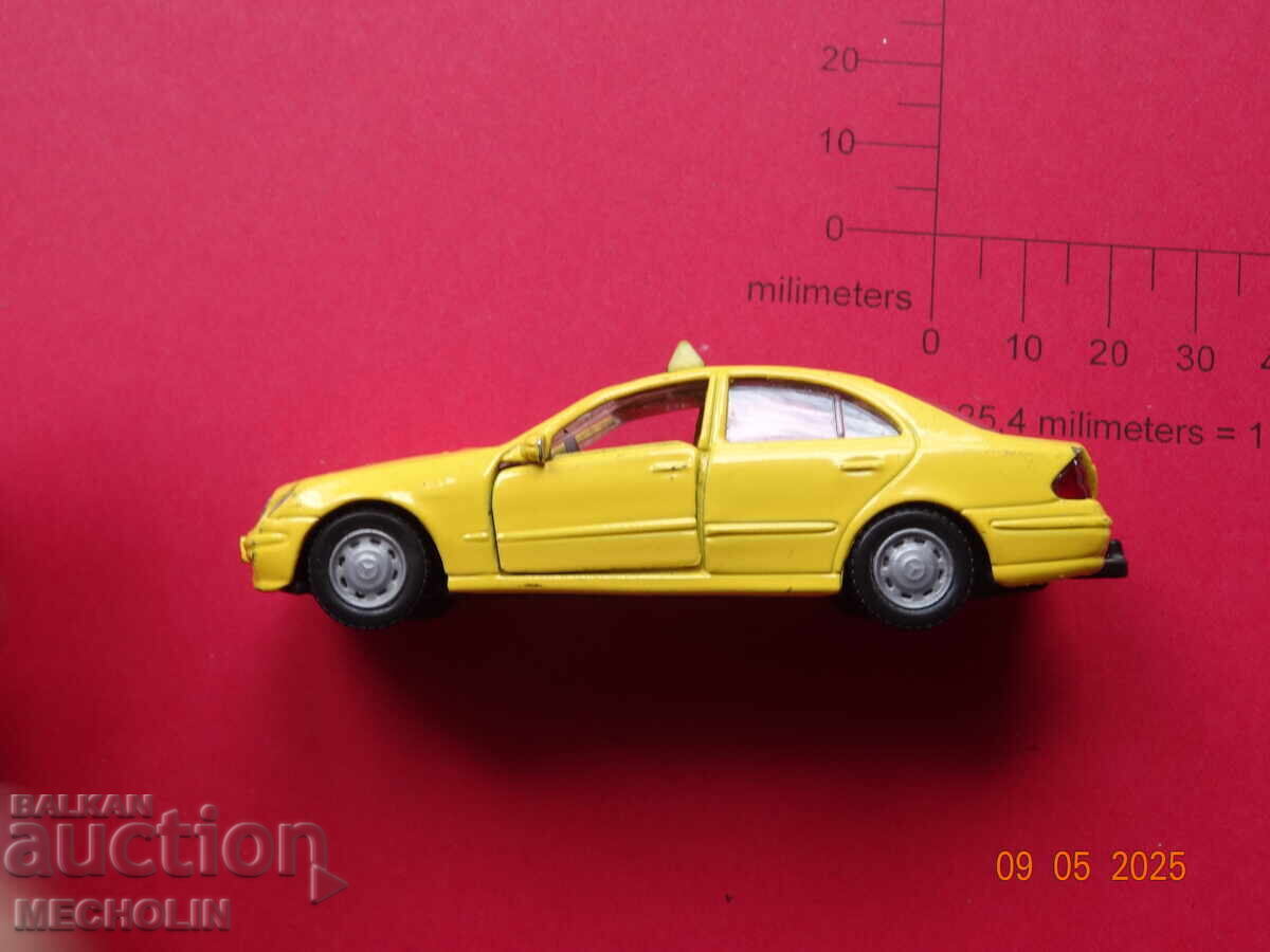 Collector's Metal Taxi Car MERCEDES BENZ E500 with price 30.00 BGN | € 15.34