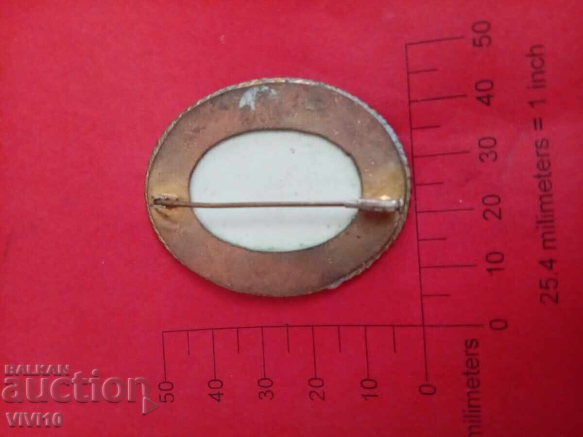 Antique Porcelain Brooch France with price 40.00 BGN | € 20.45