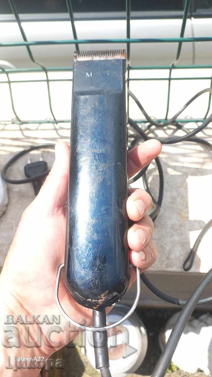 Παράδοση ΠΑΛΙΑ ΓΕΡΜΑΝΙΚΗ ΜΗΧΑΝΗ ΚΟΥΡΕΜΑΤΟΣ ΜΕ ΠΕΡΙΣΤΡΟΦΙΚΟ ΜΗΧΑΝΙΣΜΟ