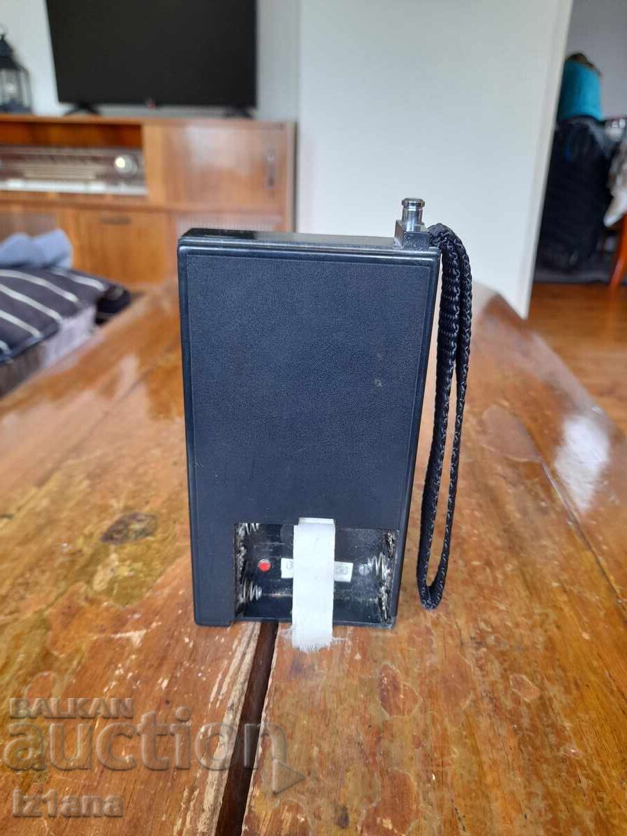 Auction  Old radio, radio receiver R-124, Inkoms Mezdra