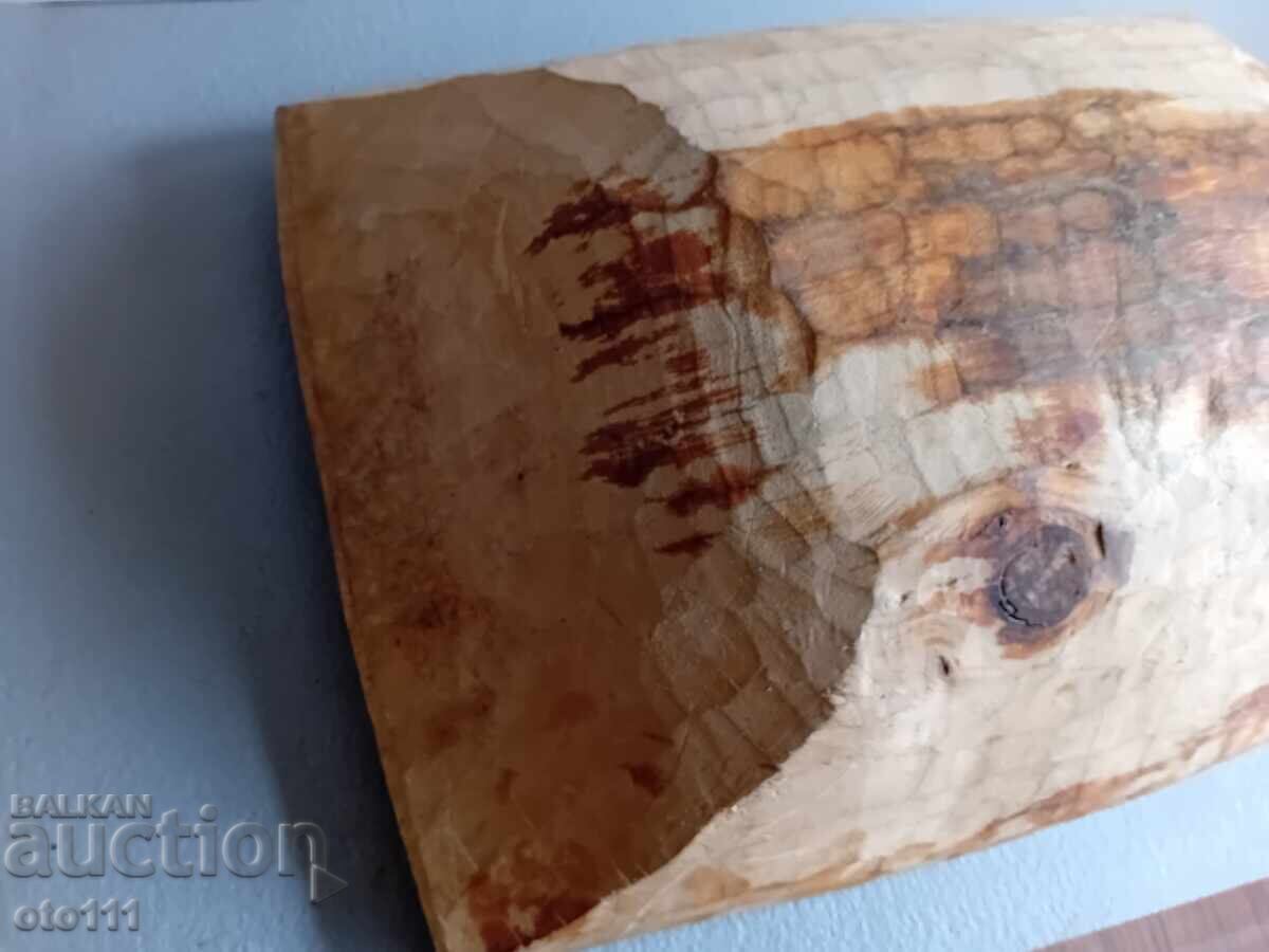 Delivery of OLD WOODEN TROUGH, TUB