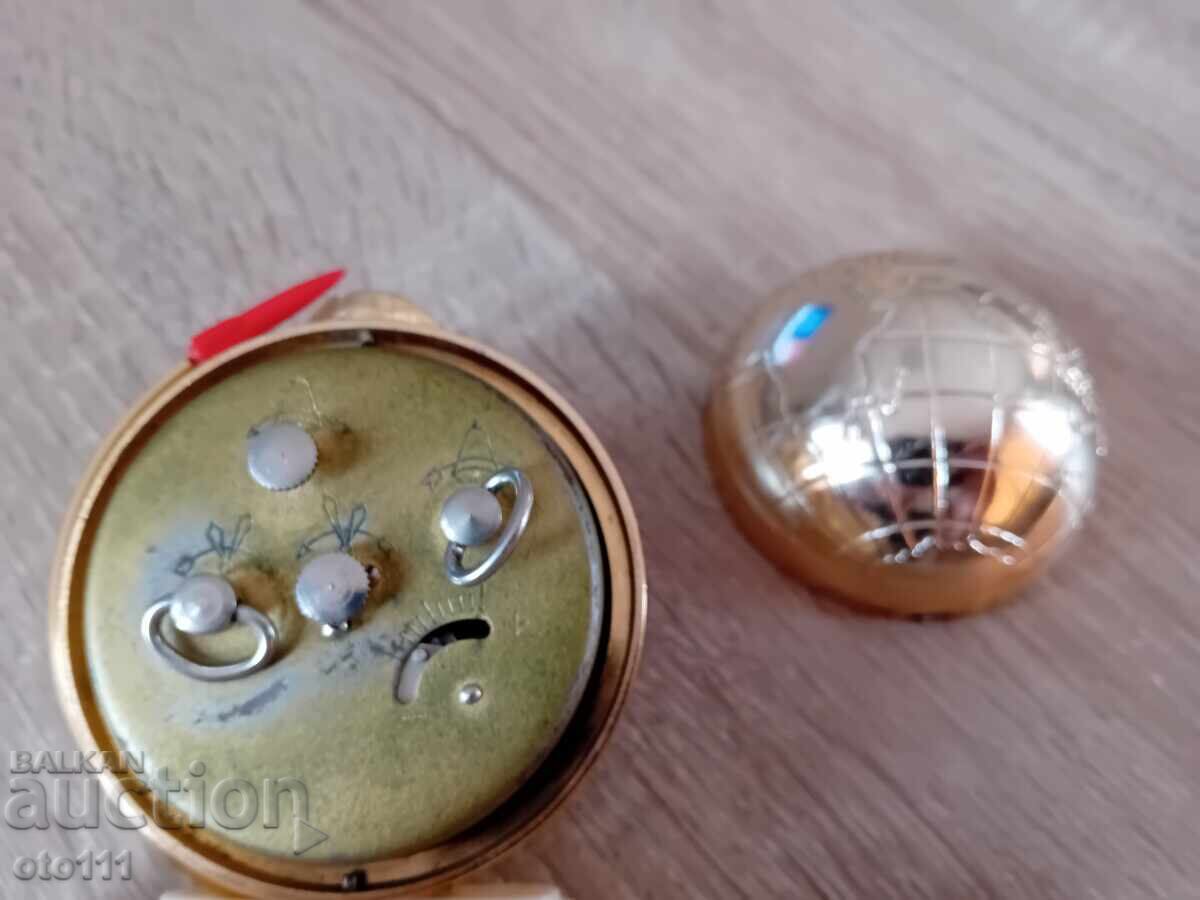CLOCK ALARM GLORY GLOBE - USSR - 5 CLOCK ALARM GLORY GLOBE - USSR - 5