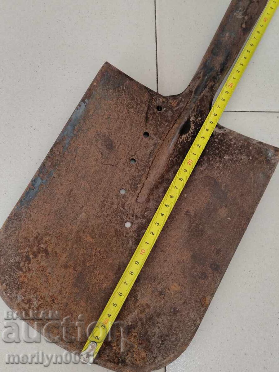 Delivery of Military right shovel, wrought iron, unused