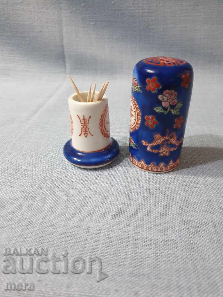 Livrarea Farfurie japoneza din portelan pentru scobitori Livrarea Farfurie japoneza din portelan pentru scobitori