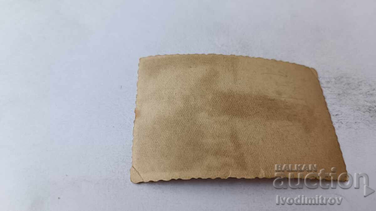 Φωτογραφία Σόφιας. Νέος άνδρας στον δρόμο με τιμή 1.85 BGN | € 0.95 Φωτογραφία Σόφιας. Νέος άνδρας στον δρόμο με τιμή 1.85 BGN | € 0.95