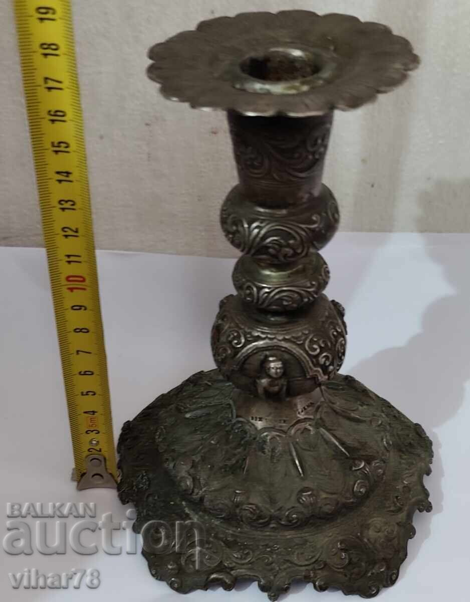 СТАР СРЕБЪРЕН СВЕЩНИК ПРОБА 950 с цена 1199.99 лв. | € 613.55