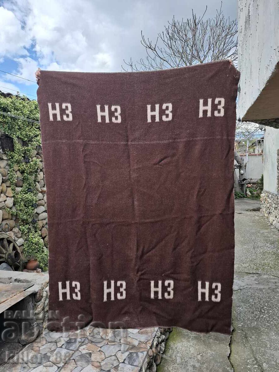 Стари Вълнени одеала Стари Вълнени одеала