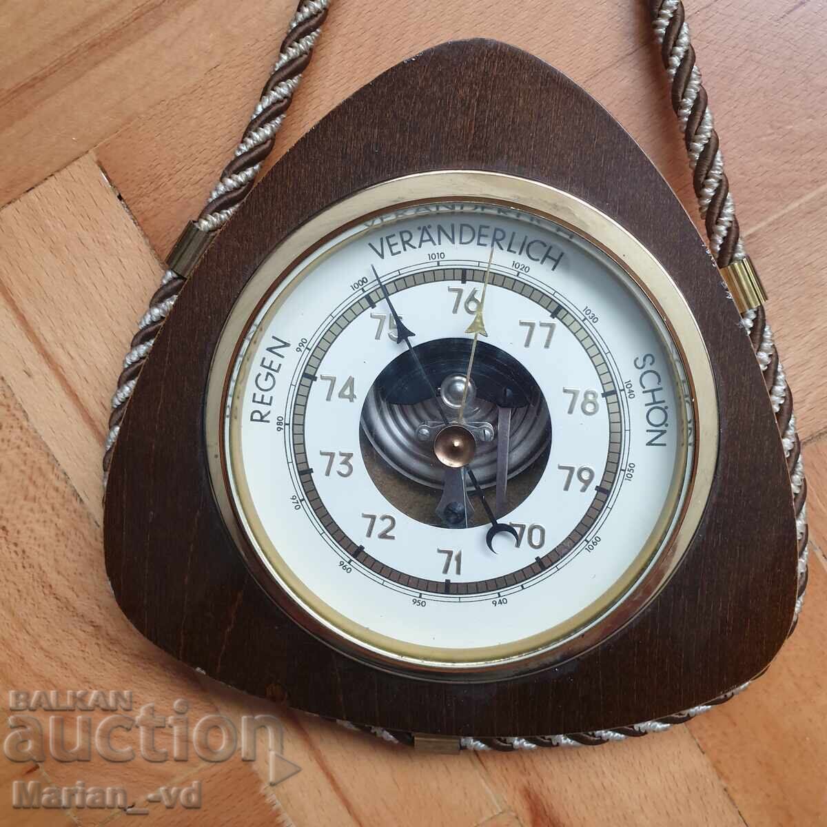 Доставка на Стар барометър