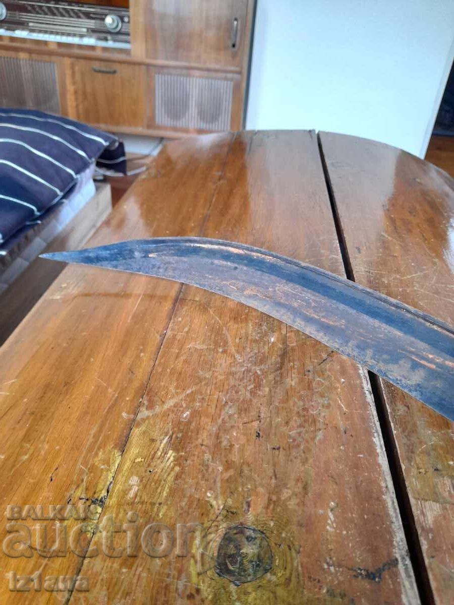 Old hair to cut - 5 Old hair to cut - 5