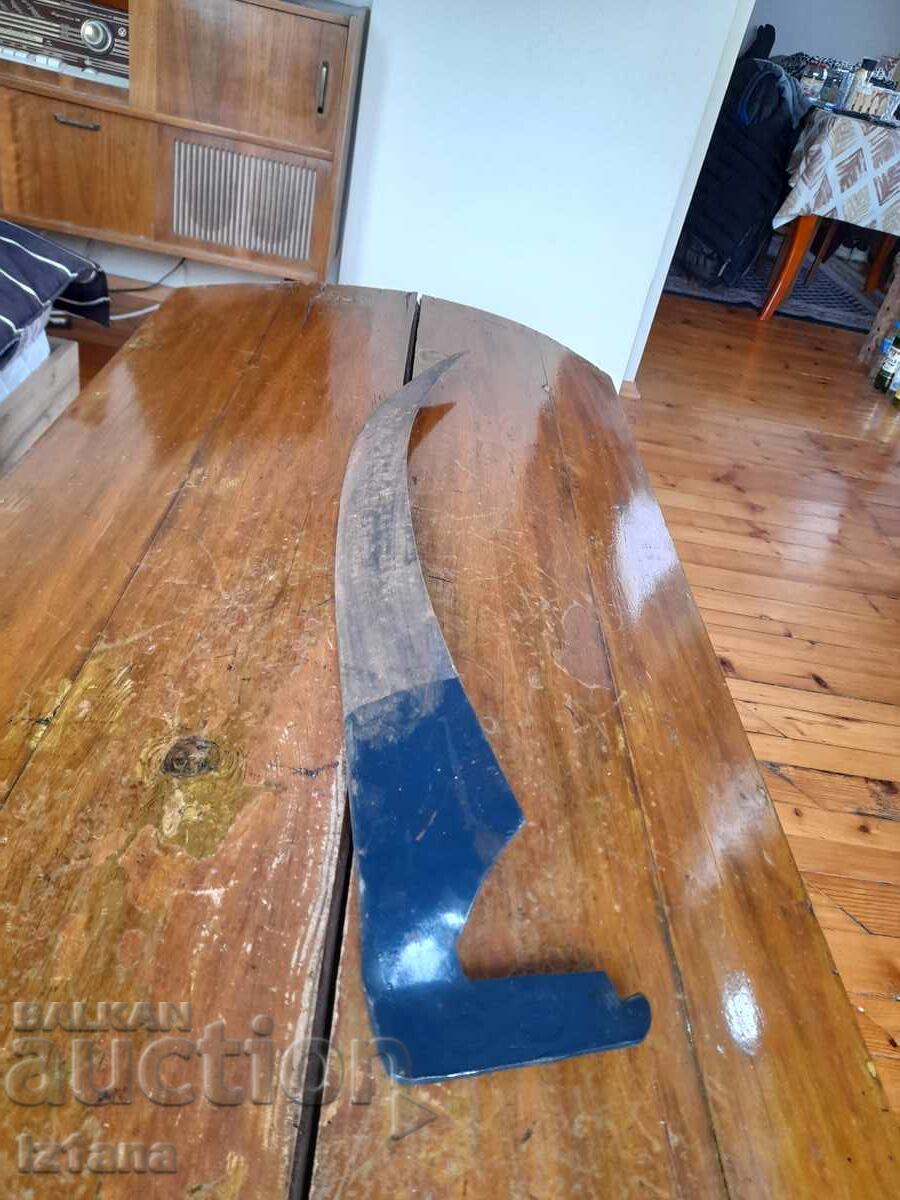 Old hair to cut - 6 Old hair to cut - 6